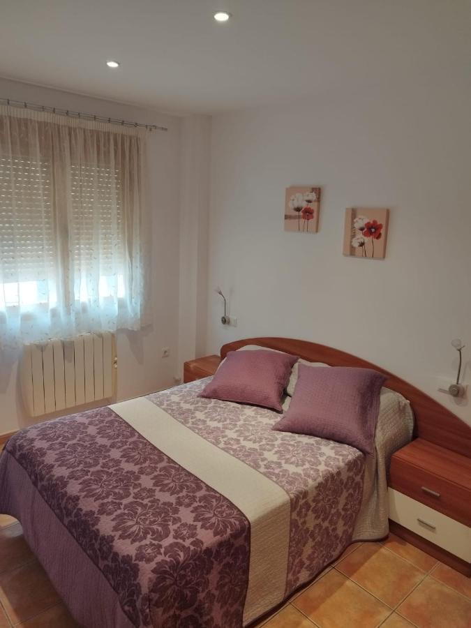 Apartamento Torre Sancho Валдеробрес Екстериор снимка